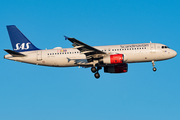 SAS - Scandinavian Airlines Airbus A320-232 (OY-KAL) at  Amsterdam - Schiphol, Netherlands