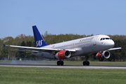 SAS - Scandinavian Airlines Airbus A320-232 (OY-KAL) at  Hamburg - Fuhlsbuettel (Helmut Schmidt), Germany