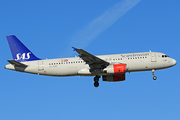 SAS - Scandinavian Airlines Airbus A320-232 (OY-KAM) at  Malaga, Spain