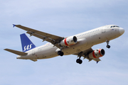 SAS - Scandinavian Airlines Airbus A320-232 (OY-KAO) at  Berlin Brandenburg, Germany