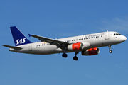 SAS - Scandinavian Airlines Airbus A320-232 (OY-KAP) at  Copenhagen - Kastrup, Denmark