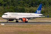 SAS - Scandinavian Airlines Airbus A320-232 (OY-KAT) at  Hamburg - Fuhlsbuettel (Helmut Schmidt), Germany