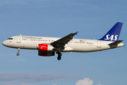 SAS - Scandinavian Airlines Airbus A320-232 (OY-KAT) at  Palma De Mallorca - Son San Juan, Spain