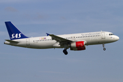 SAS - Scandinavian Airlines Airbus A320-232 (OY-KAU) at  Amsterdam - Schiphol, Netherlands