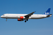 SAS - Scandinavian Airlines Airbus A321-232 (OY-KBB) at  Copenhagen - Kastrup, Denmark