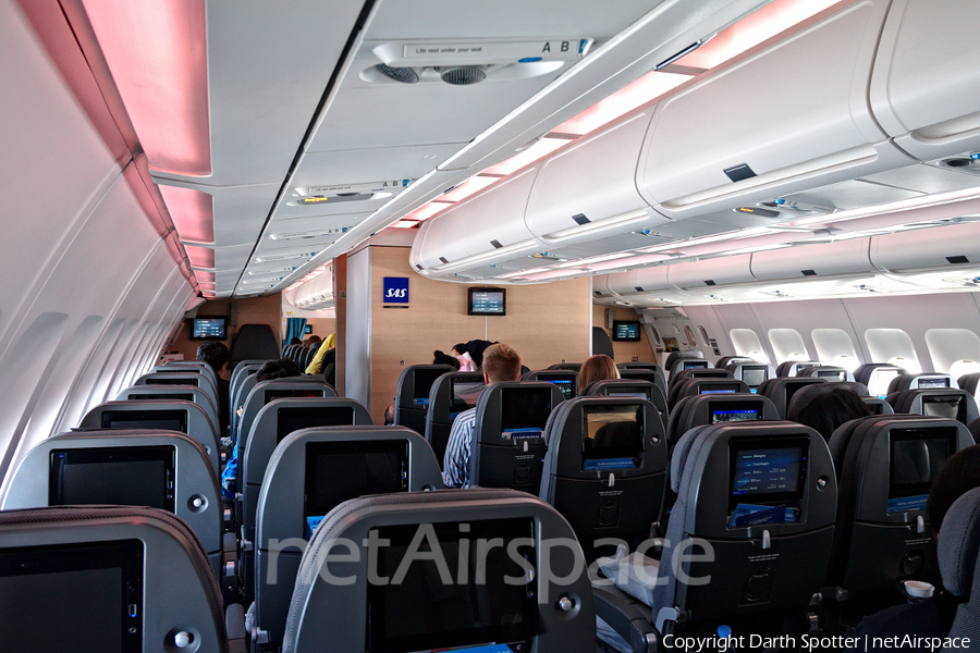 SAS - Scandinavian Airlines Airbus A340-313X (OY-KBD) | Photo 245702
