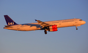 SAS - Scandinavian Airlines Airbus A321-232 (OY-KBE) at  Billund, Denmark