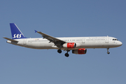 SAS - Scandinavian Airlines Airbus A321-232 (OY-KBE) at  Tenerife Sur - Reina Sofia, Spain