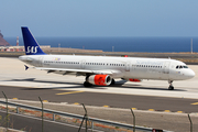 SAS - Scandinavian Airlines Airbus A321-232 (OY-KBE) at  Tenerife Sur - Reina Sofia, Spain