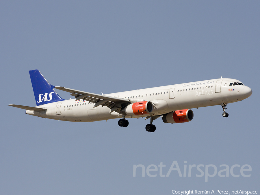 SAS - Scandinavian Airlines Airbus A321-232 (OY-KBE) | Photo 282290