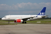 SAS - Scandinavian Airlines Airbus A319-132 (OY-KBP) at  Hamburg - Fuhlsbuettel (Helmut Schmidt), Germany