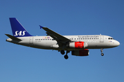 SAS - Scandinavian Airlines Airbus A319-132 (OY-KBR) at  Hamburg - Fuhlsbuettel (Helmut Schmidt), Germany