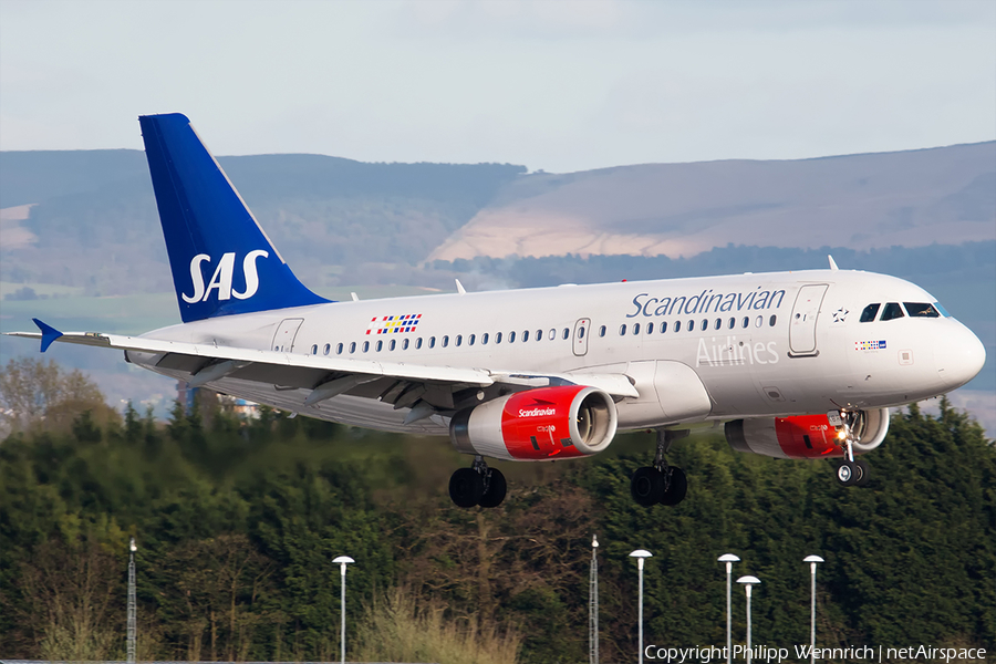 SAS - Scandinavian Airlines Airbus A319-132 (OY-KBR) | Photo 156568