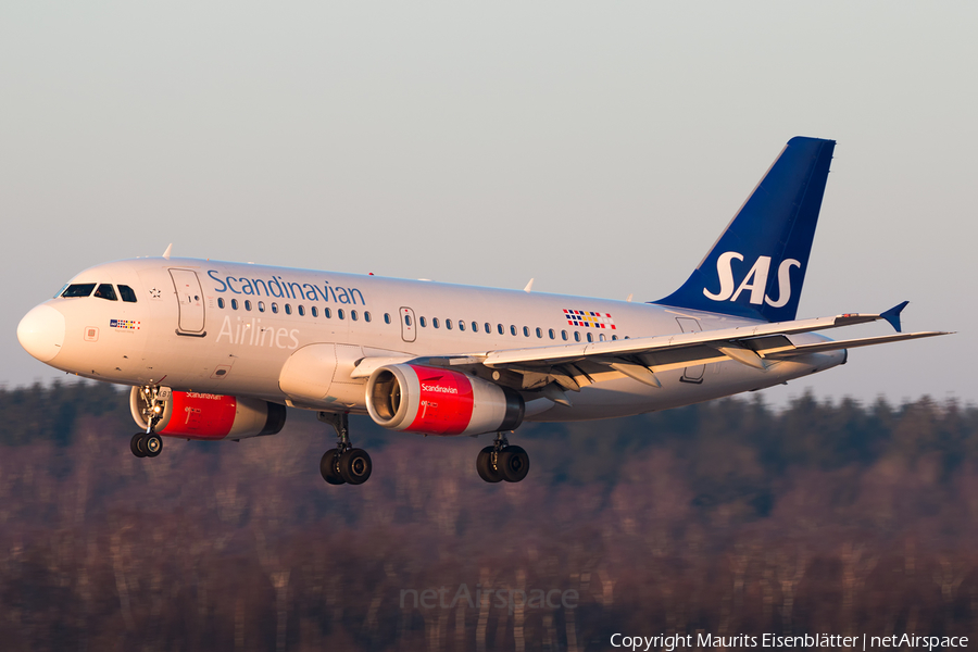 SAS - Scandinavian Airlines Airbus A319-132 (OY-KBT) | Photo 142252