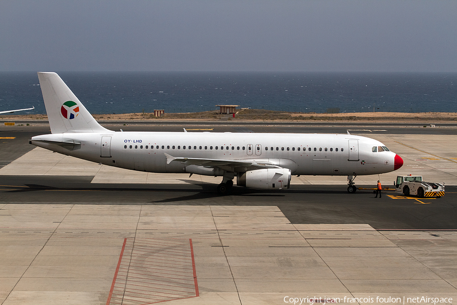 Danish Air Transport (DAT) Airbus A320-231 (OY-LHD) | Photo 310619