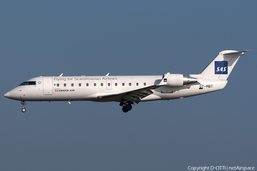 SAS - Scandinavian Airlines Bombardier CRJ-200LR (OY-MBT) | Photo 252403