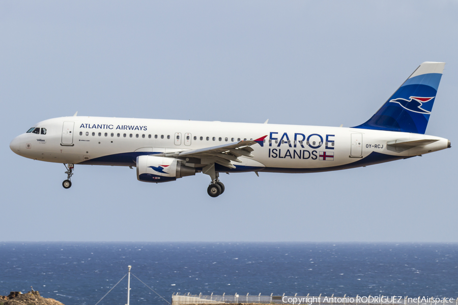 Atlantic Airways Airbus A320-214 (OY-RCJ) | Photo 218367