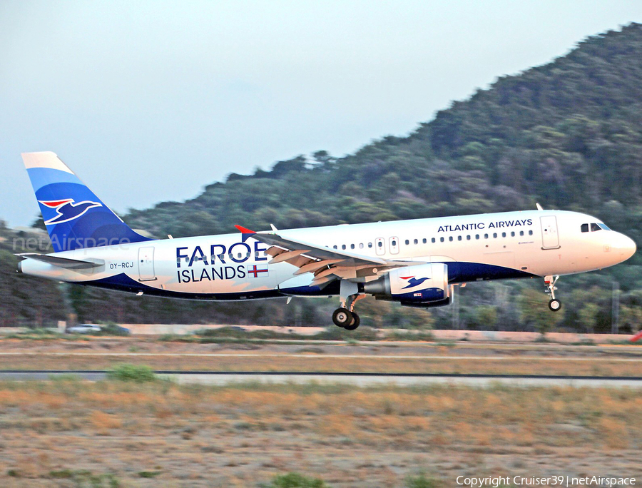 Atlantic Airways Airbus A320-214 (OY-RCJ) | Photo 296576
