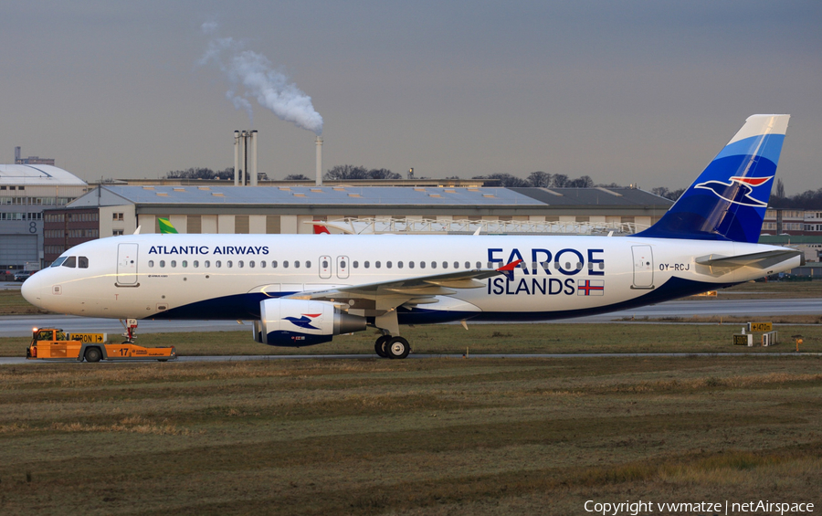 Atlantic Airways Airbus A320-214 (OY-RCJ) | Photo 135267