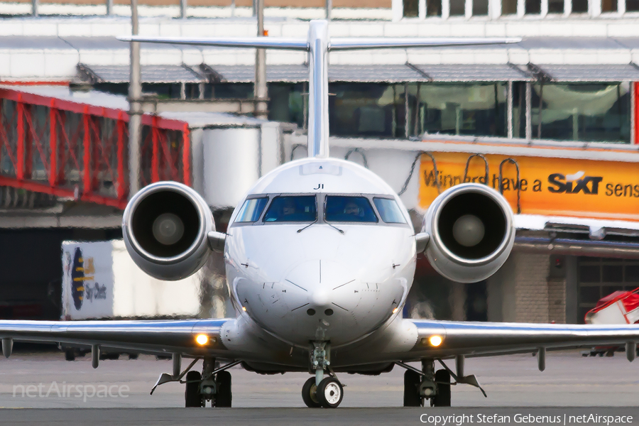 SAS - Scandinavian Airlines Bombardier CRJ-200LR (OY-RJI) | Photo 24931