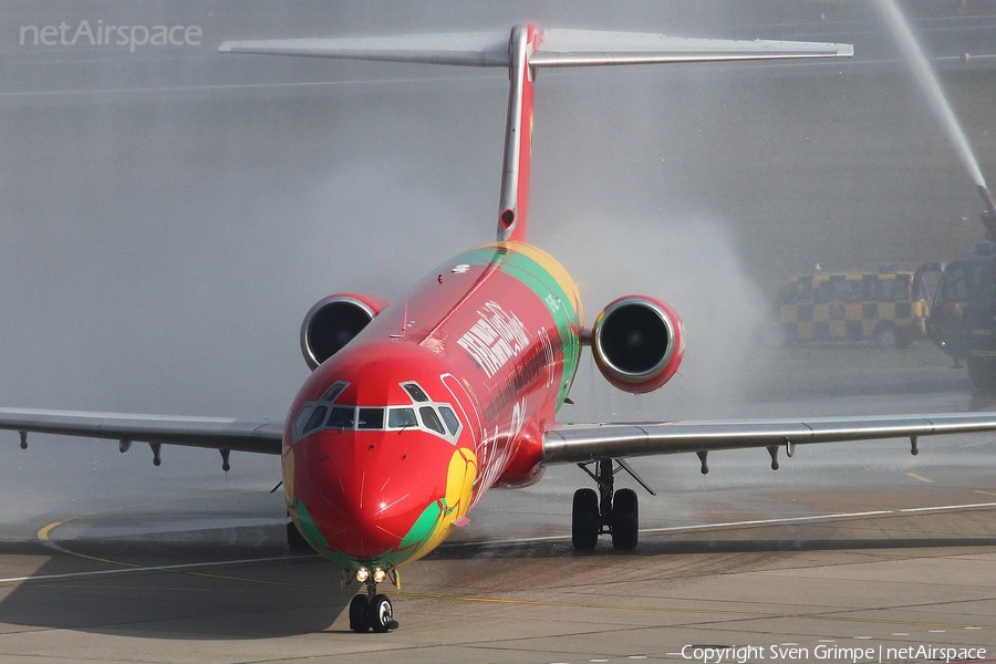 Danish Air Transport (DAT) McDonnell Douglas MD-83 (OY-RUE) | Photo 43929