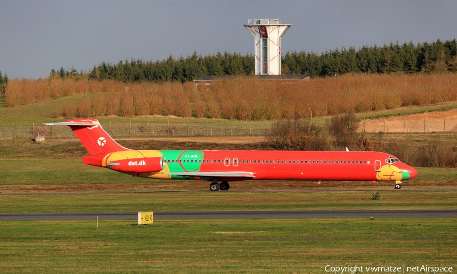 Danish Air Transport (DAT) McDonnell Douglas MD-83 (OY-RUE) | Photo 195773