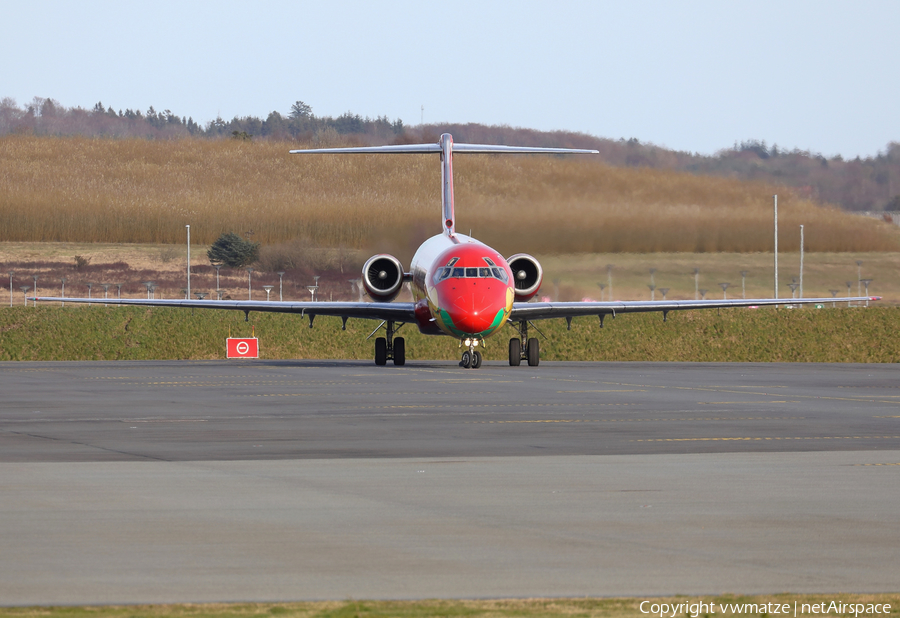 Danish Air Transport (DAT) McDonnell Douglas MD-83 (OY-RUE) | Photo 306010