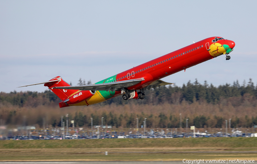 Danish Air Transport (DAT) McDonnell Douglas MD-83 (OY-RUE) | Photo 312486