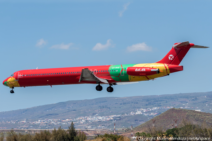 Danish Air Transport (DAT) McDonnell Douglas MD-83 (OY-RUE) | Photo 155523