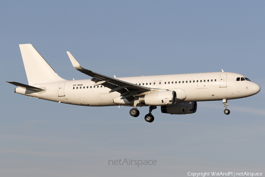 Danish Air Transport (DAT) Airbus A320-232 (OY-RUH) | Photo 662649