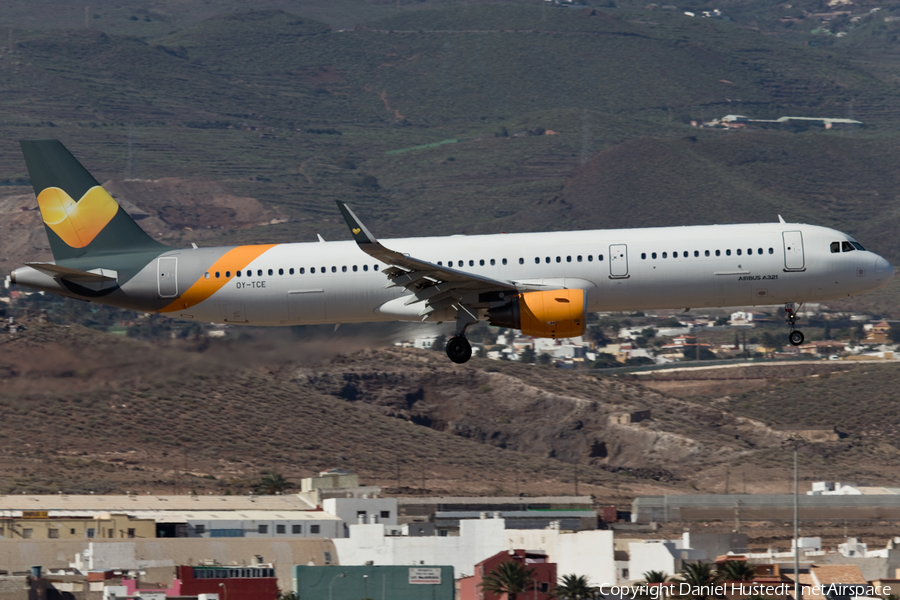 Sunclass Airlines Airbus A321-211 (OY-TCE) | Photo 413027