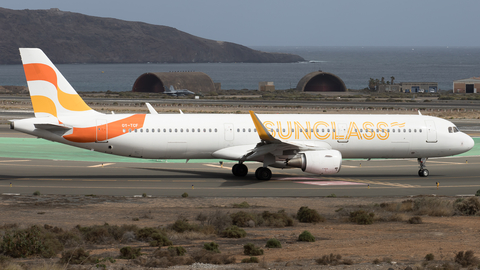 Sunclass Airlines Airbus A321-211 (OY-TCF) at  Gran Canaria, Spain
