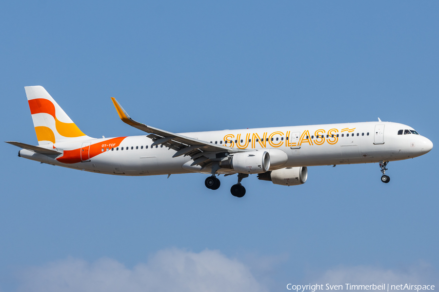 Sunclass Airlines Airbus A321-211 (OY-TCF) | Photo 583390