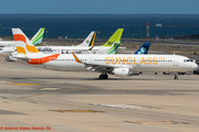 Sunclass Airlines Airbus A321-211 (OY-TCH) at  Gran Canaria, Spain