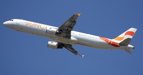 Sunclass Airlines Airbus A321-211 (OY-VKC) at  Palma De Mallorca - Son San Juan, Spain