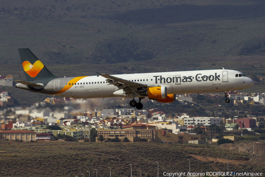 Thomas Cook Airlines Scandinavia Airbus A321-211 (OY-VKC) | Photo 363328