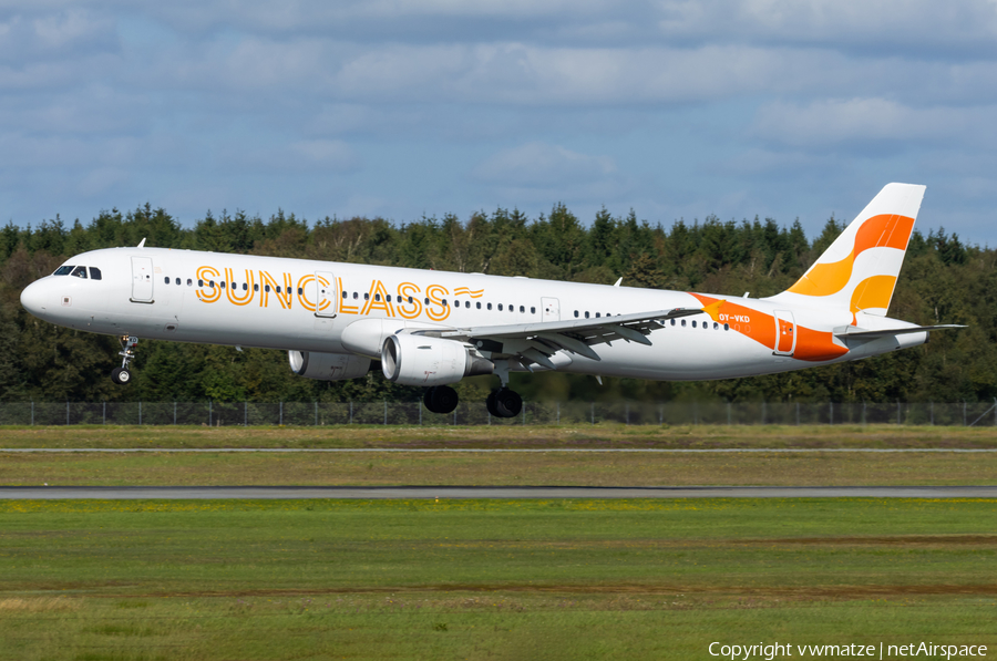 Sunclass Airlines Airbus A321-211 (OY-VKD) | Photo 586562