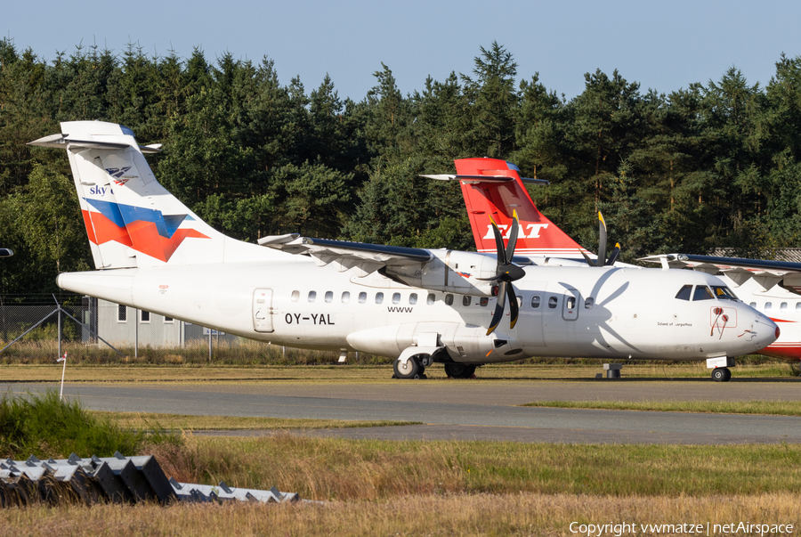 Nordic Aviation Capital ATR 42-500 (OY-YAL) | Photo 459013