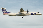 LOT Polish Airlines Bombardier DHC-8-402Q (OY-YBZ) at  Hamburg - Fuhlsbuettel (Helmut Schmidt), Germany