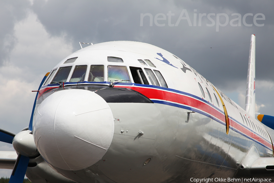 Air Koryo Ilyushin Il-18D (P-835) | Photo 110966