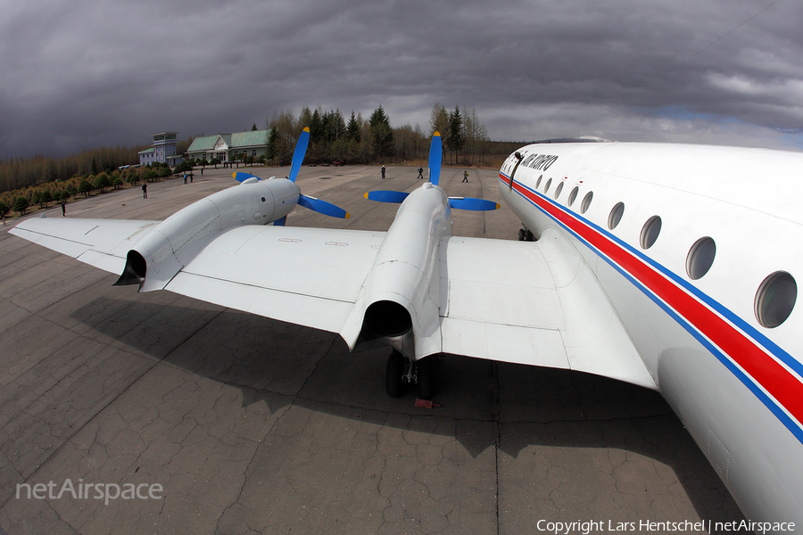 Air Koryo Ilyushin Il-18D (P-835) | Photo 386867