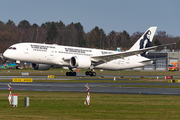 Comlux Aruba Boeing 787-8 Dreamliner (P4-787) at  Hamburg - Fuhlsbuettel (Helmut Schmidt), Germany