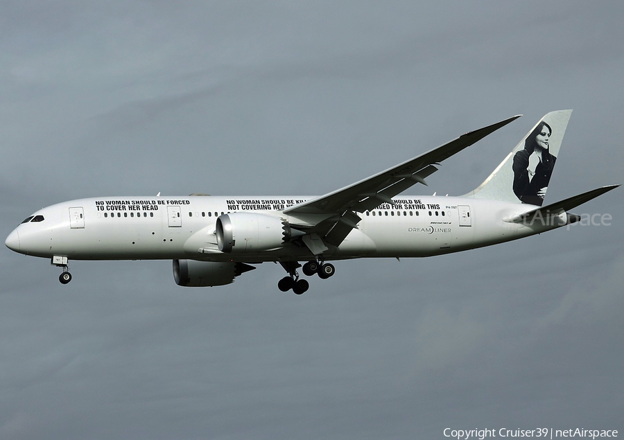 Comlux Aruba Boeing 787-8 Dreamliner (P4-787) | Photo 585521