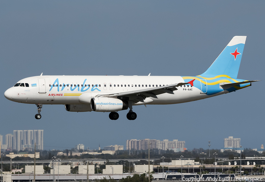 Aruba Airlines Airbus A320-232 (P4-AAC) | Photo 383184