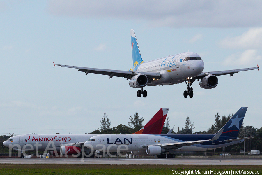 Aruba Airlines Airbus A320-232 (P4-AAK) | Photo 640045