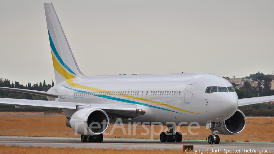 Comlux Aviation Boeing 767-2DX(ER) (P4-CLA) | Photo 212860