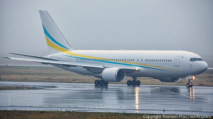 Comlux Aviation Boeing 767-2DX(ER) (P4-CLA) | Photo 203879