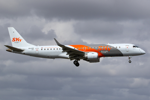 Sky High Aviation Services Embraer ERJ-190LR (ERJ-190-100LR) (P4-KCI) at  Miami - International, United States