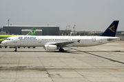 Air Astana Airbus A321-231 (P4-KDB) at  Dubai - International, United Arab Emirates