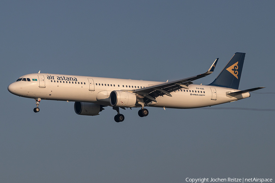 Air Astana Airbus A321-271N (P4-KDE) | Photo 345794